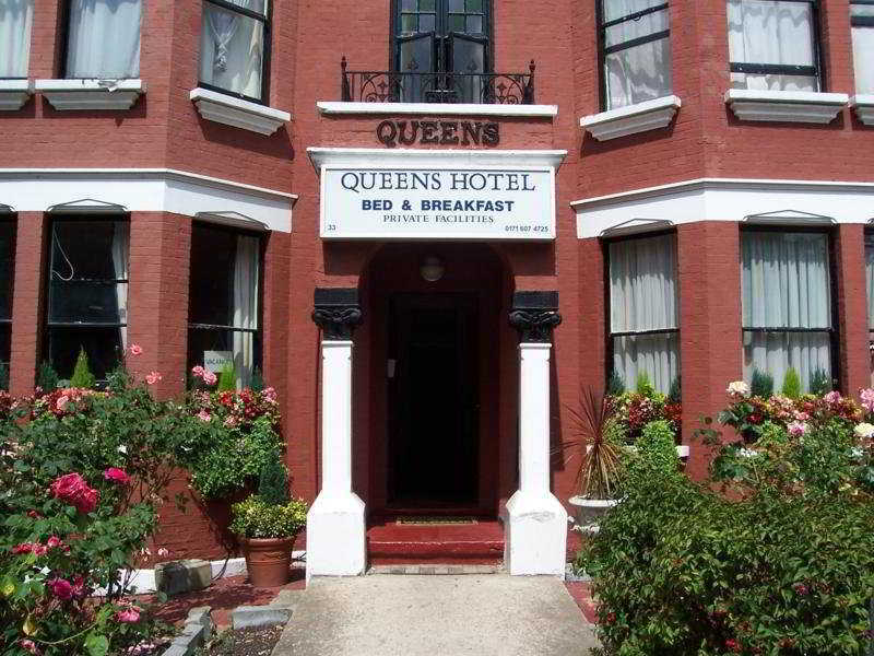 Queens Bed & Breakfast Londra